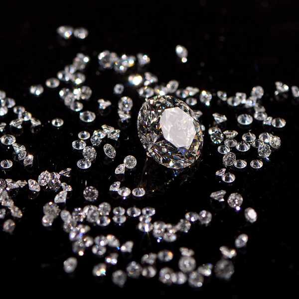 HPHT&Laboratorium CVD menumbuhkan berlian longgar / berlian yang dipoles / berlian kasar